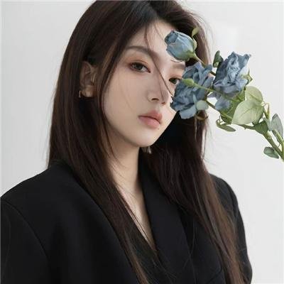 回首已隔星辰大海